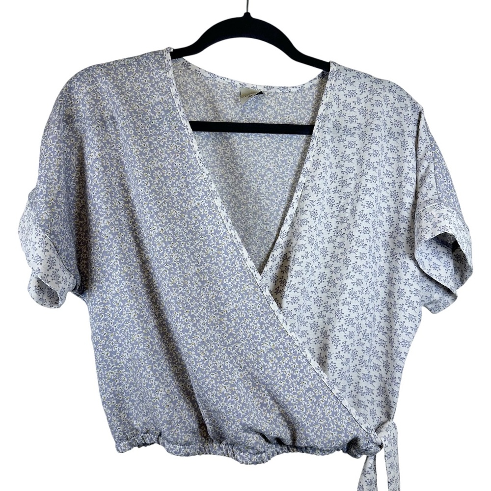 Paper Crane Lavender Floral Colorblock Wrap Crop Top Small NWOT